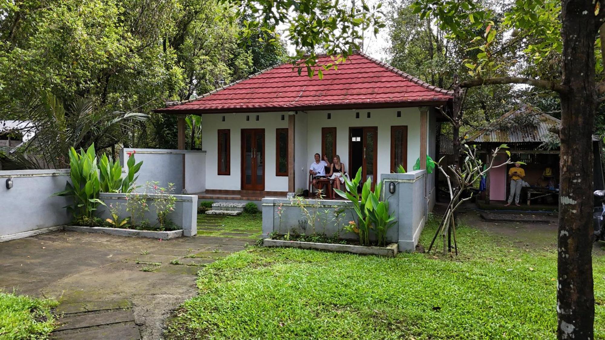 Jepun Homestay Lemukih Singaraja Exterior foto